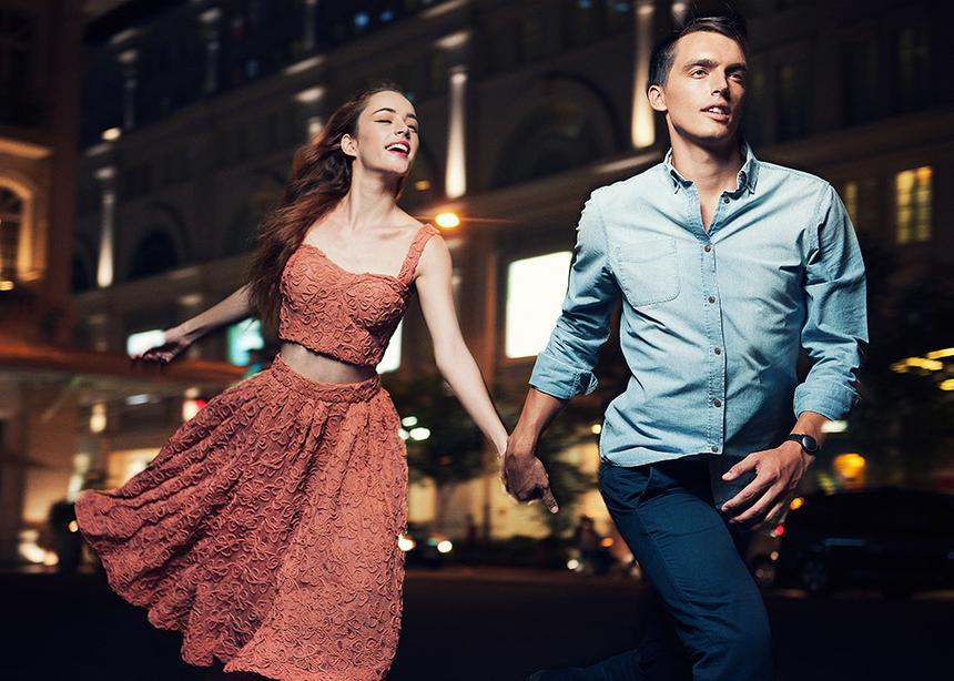 Некогда объяснять, идём заниматься физической активностью. Этот кадр украшает упаковку Shine