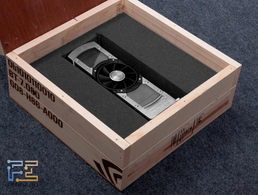 Видеокарта GTX 690 в коробке