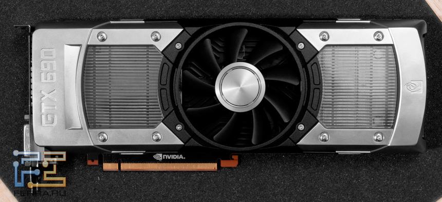 GTX 690, вид сверху