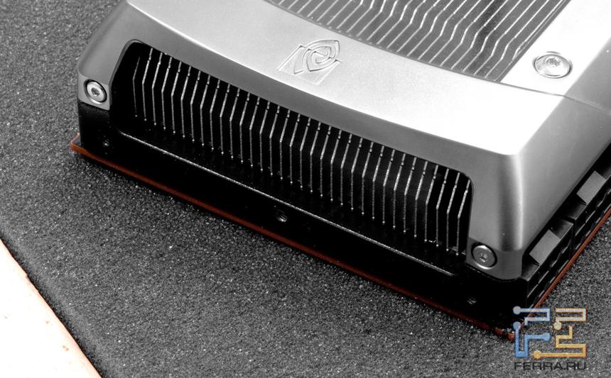 Отверстие для вывода нагретого воздуха