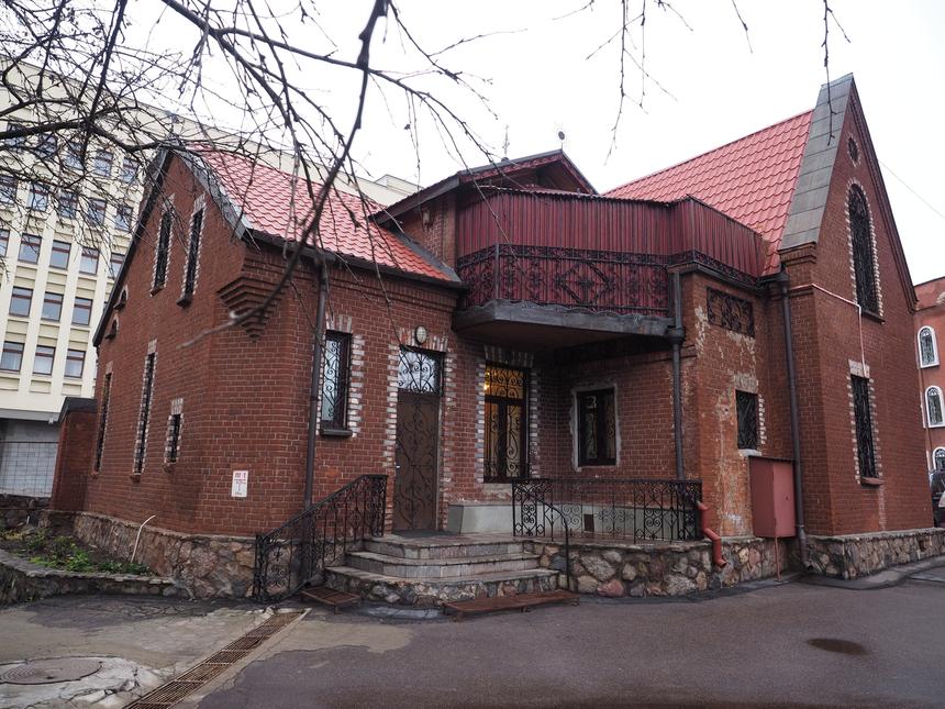 Olympus OM-D E-M1, ISO 400, 12 мм, f/2.8, 1/60 c