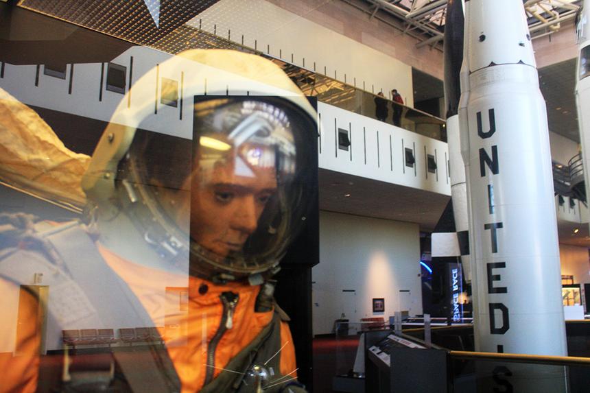 Иван Иванович скучает по родине в Национальном авиакосмическом музее США