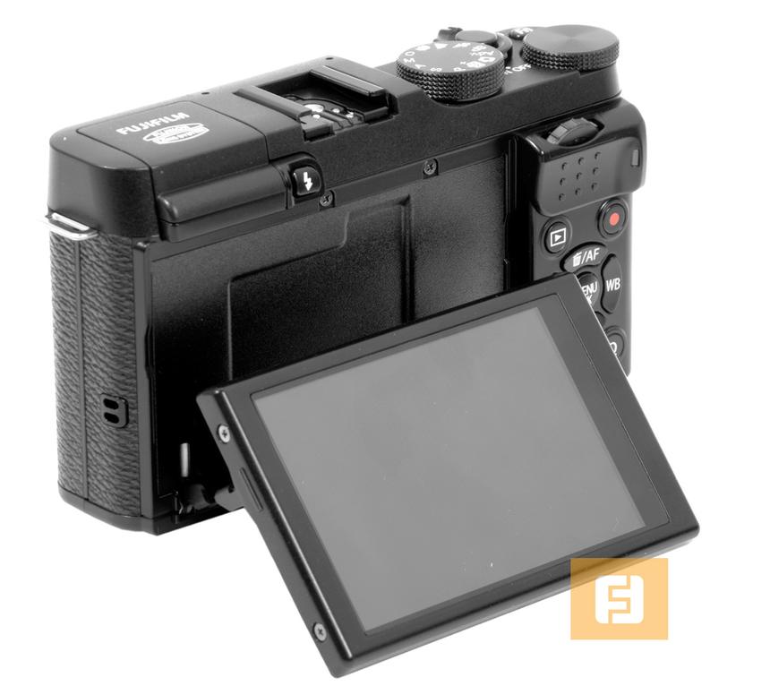 Конструкция наклонного дисплея Fujifilm X-M1