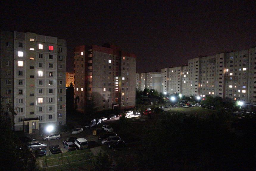 Sony Cyber-shot RX100 III, ISO12800, 24 мм F1.8, 1/15 с