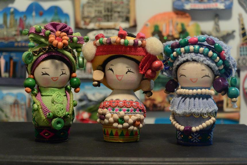 Nikon 1 AW1 @ ISO 800