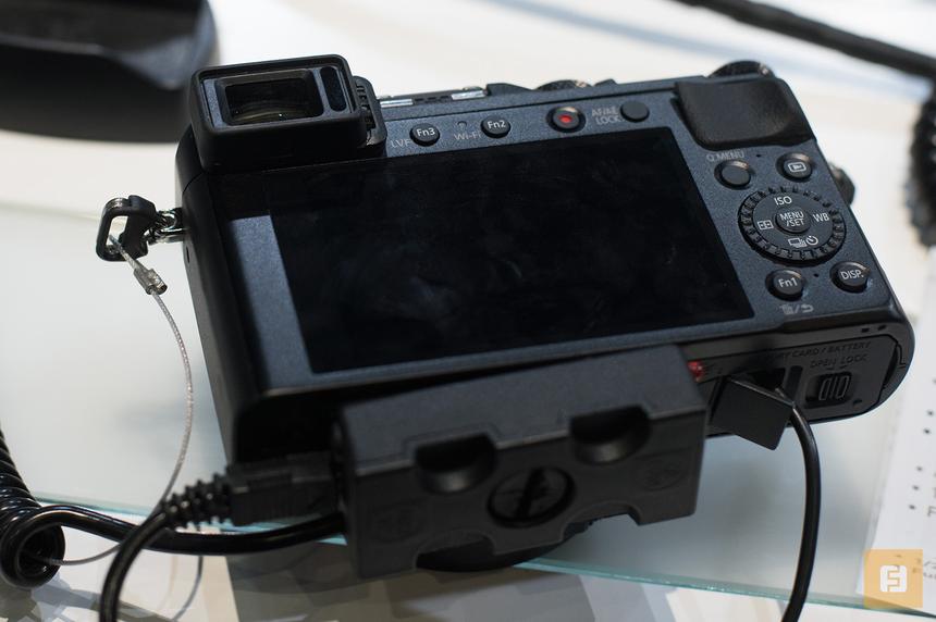 Задняя панель корпуса Panasonic Lumix LX100