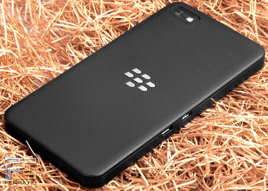 Крышка аккумулятора смартфона Blackberry Z10