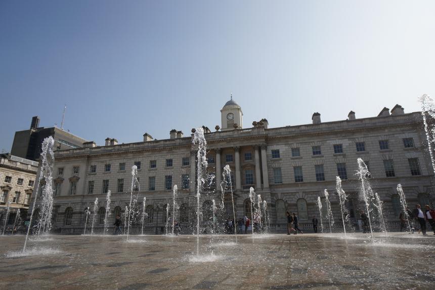 Sony a6000, 14 мм, ISO 100, f/4.0, 1/2000 c