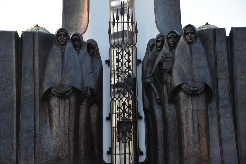 Nikon D750, 98 мм, ISO 640, F8, 1/125 c