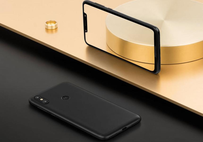 Motorola P30 Note (One Power) — так себе камера, зато Snapdragon 636 и 5000 мАч дешевле 10 тысяч рублей