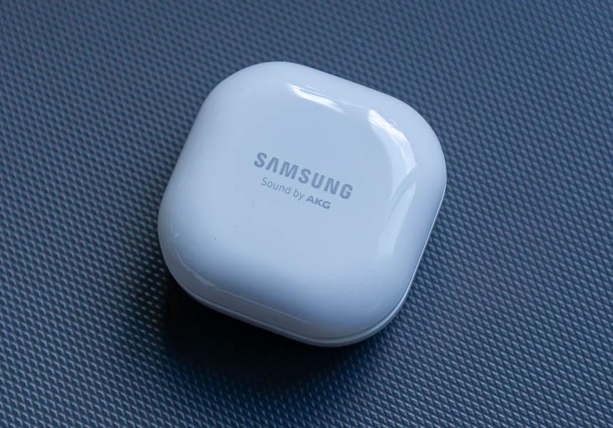 Наушники Samsung в форме фасоли красивые, но стоит ли их покупать? Мы проверили