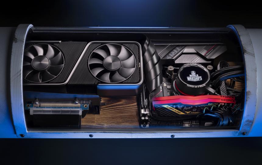 Как и зачем игровой компьютер засунули в корпус советской торпеды