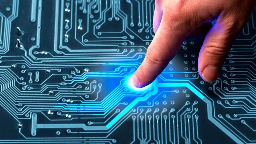 Эксперт призвал россиян как можно скорее покупать технику из стран, поддерживающих санкции против России