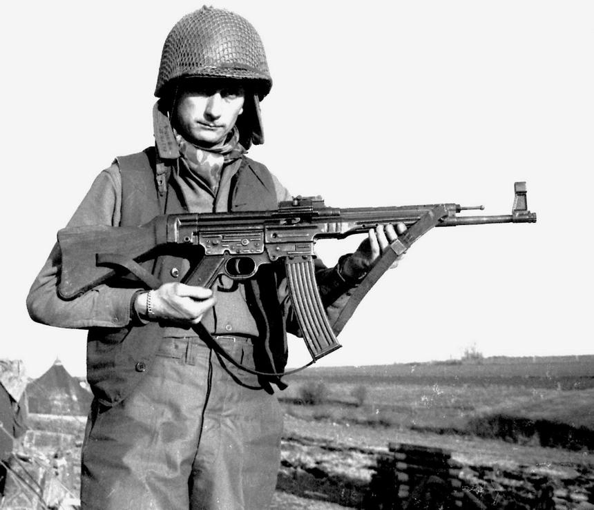STG-44