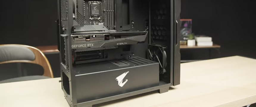 Вы не увидите кабелей в этом ПК. Спасибо Gigabyte