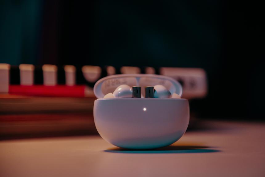 Просто лучшие недорогие наушники с шумоподавлением — Realme Buds Air 3