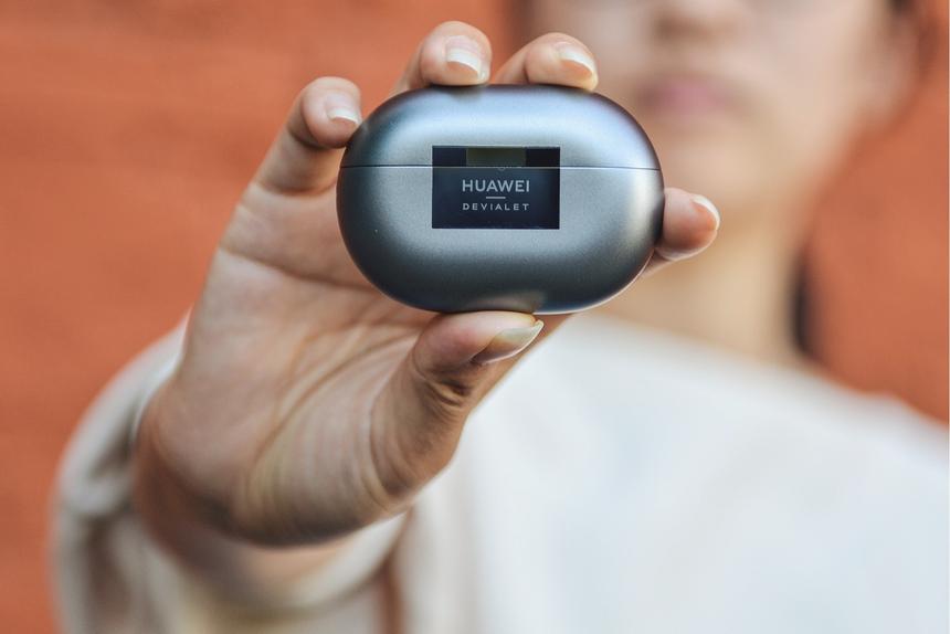 Huawei объединился с французами и создал TWS-наушники с крутым звуком. Проверяем