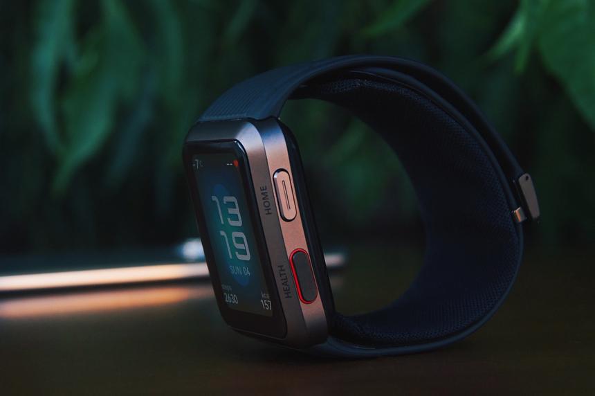 Это самые продвинутые наручные часы с возможностью измерять артериальное давление