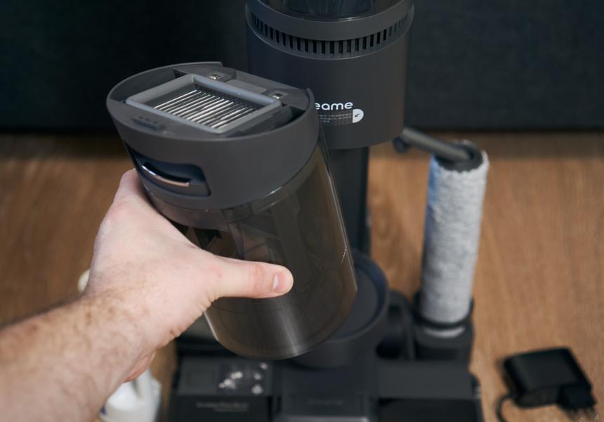 Бак для грязной воды (500 мл — выглядит более вместительным, но отметка «максимум» рассчитана как раз на 500 мл)