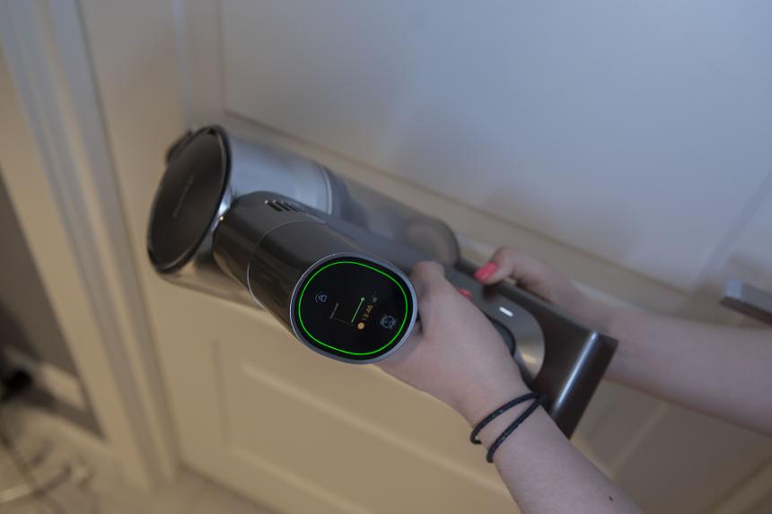 Экран горит зеленым — значит дома не так уж и грязно