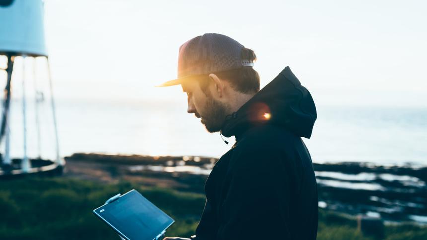 В России разработали базовую станцию связи для дронов