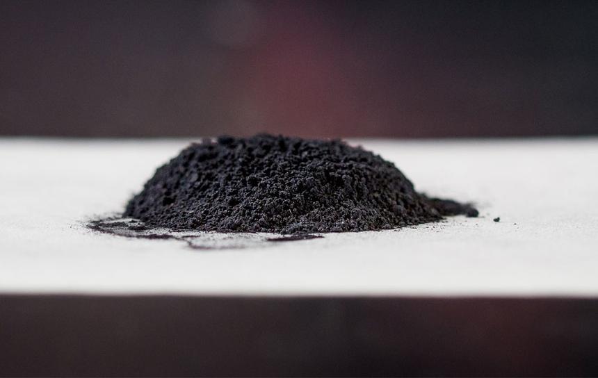 И кости восстановит, и воду очистят: сибирские ученые разработали магнтитоэлектрические наночастицы