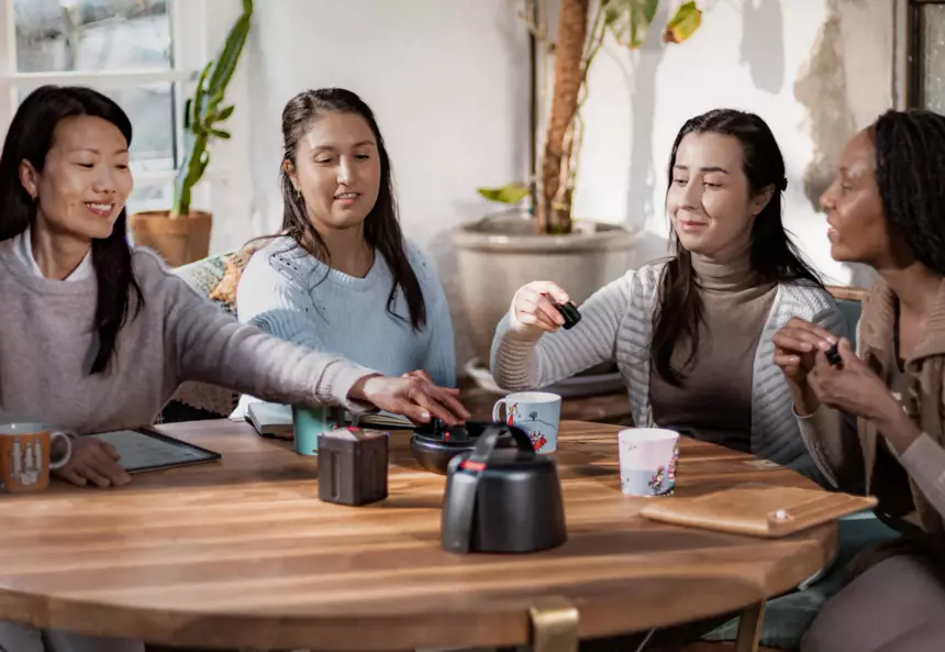 Набор для подкастов Nomono оценили в 240 тысяч рублей ($2490)