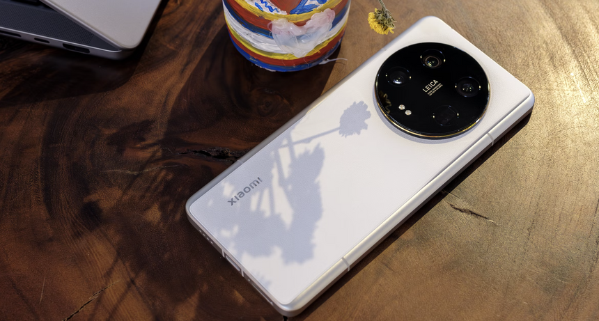 Xiaomi 14 получит объектив премиум-класса и новый датчик