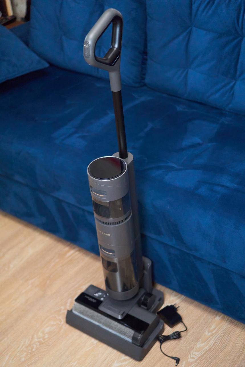 Dreame H11 Core занимает меньше всего места в доме, по сравнению с другими аналогичными моделями Dreame