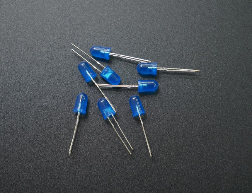 Российские учёные создали керамику, которая изменит дисплеи навсегда