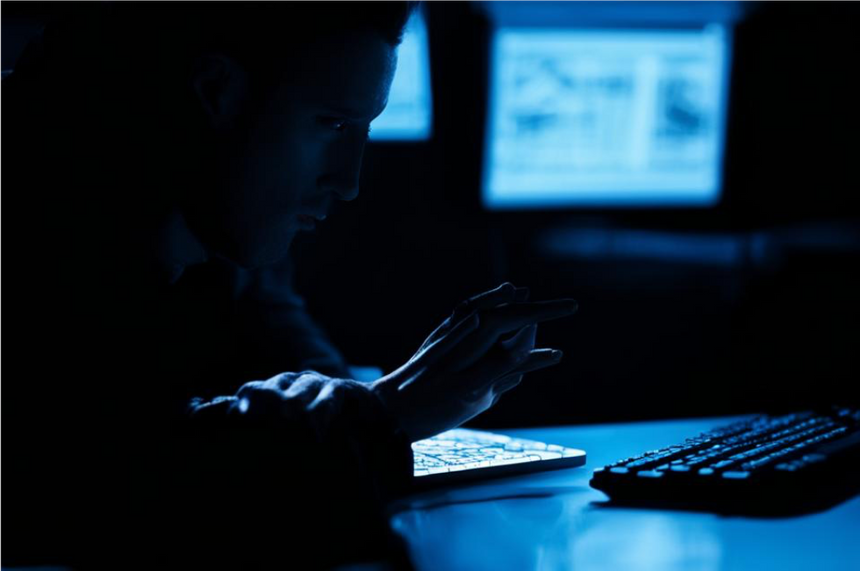 Apple предупредила пользователей в 92 странах о слежке с помощью программ-шпионов