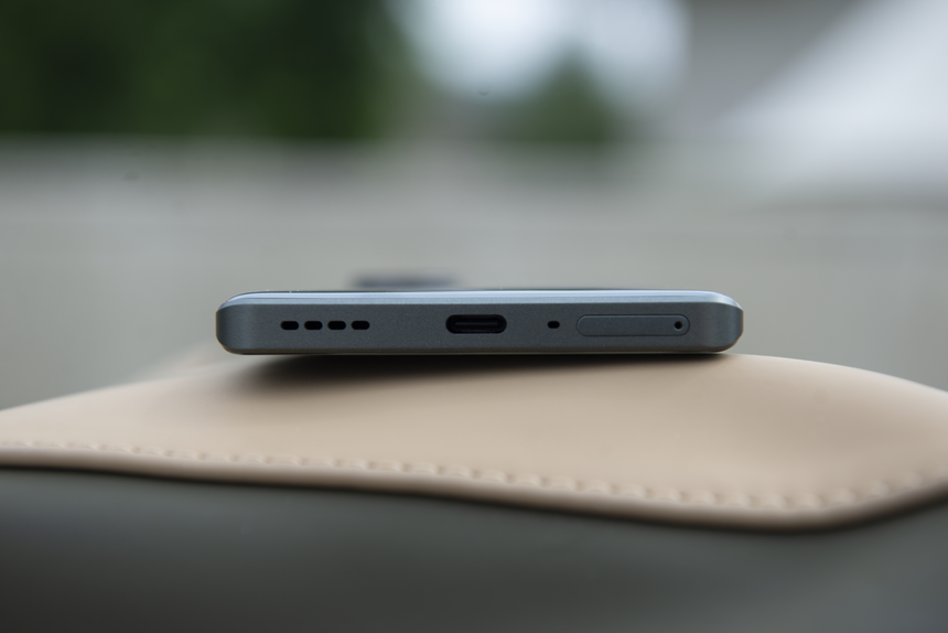 Если вы хотите «почти максимальный» смартфон. Но не в камере, а во всём остальном