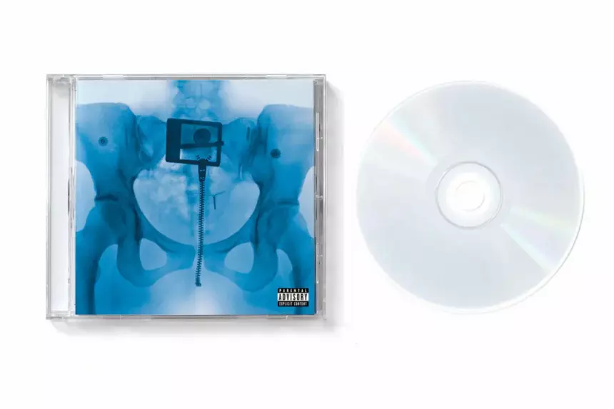 Новый альбом Lorde вышел на прозрачном CD-диске