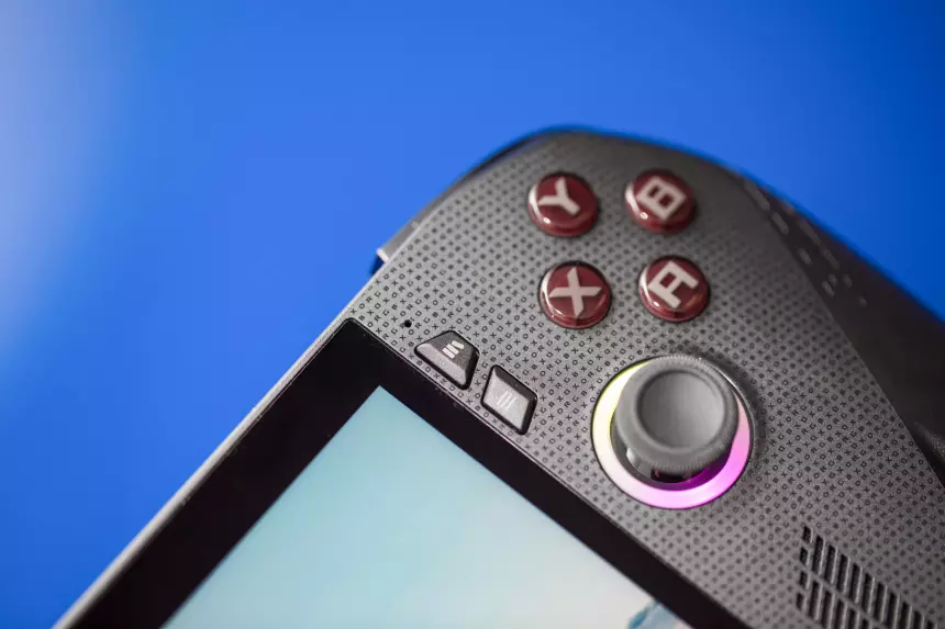 The Verge: ROG Xbox Ally — самая дорогая и самая сырая «консоль» от Microsoft