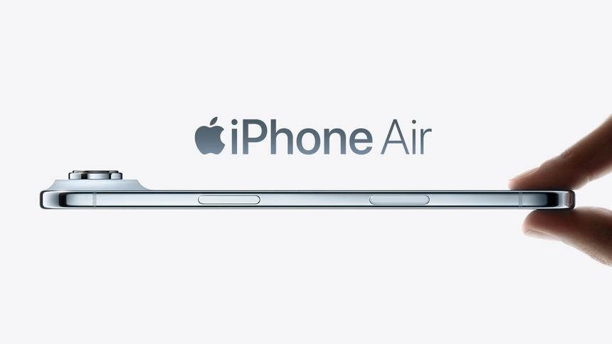 Продажи ультратонкого iPhone Air разочаровали компанию — СМИ