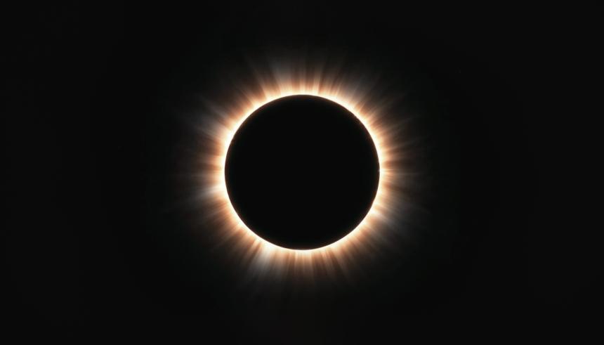 Ученый РАН развенчал миф, что солнечные затмения влияют на жизнь людей