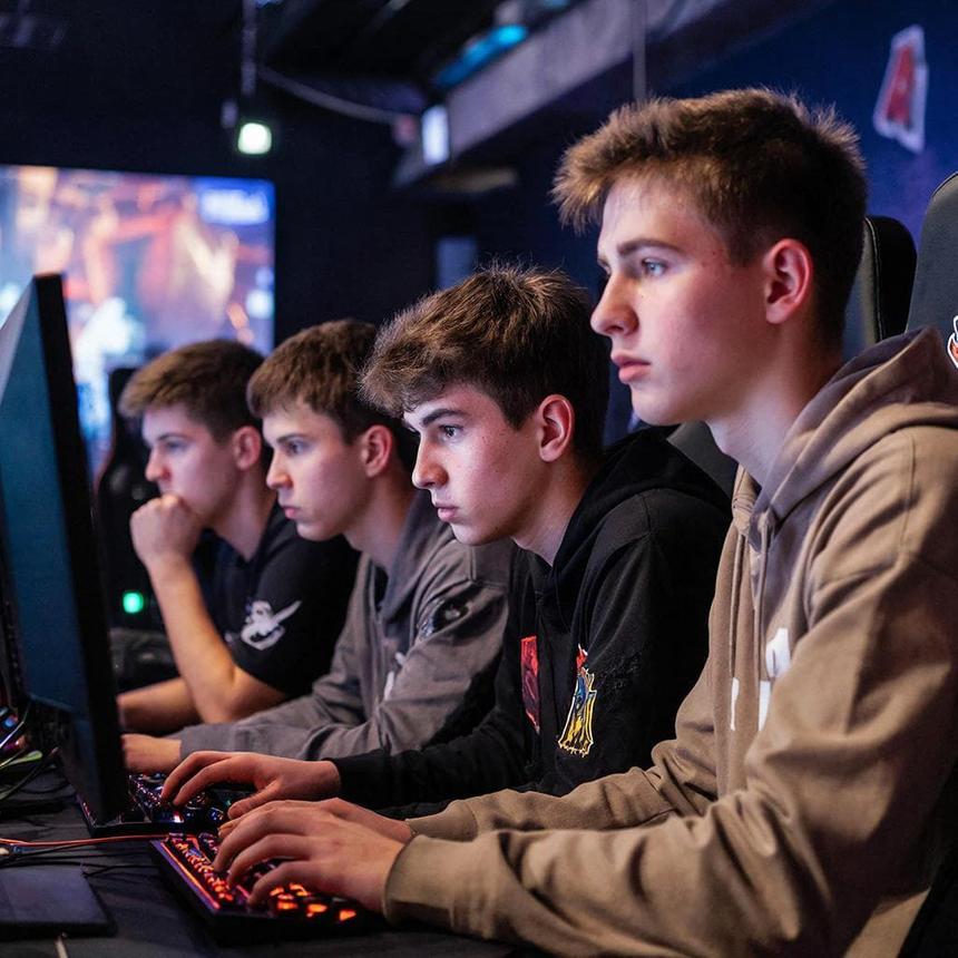 В Госдуме предложили ввести штрафы для киберспортсменов за использование читерского софта