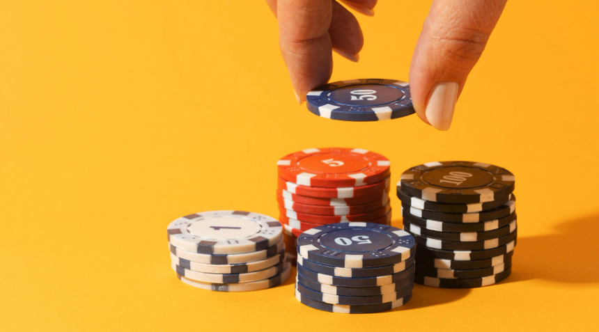 Чат-боты с ИИ начали направлять пользователей на нелегальные сайты казино