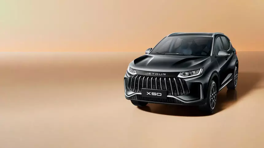 В России прекратили продажи кроссоверов Jetour X50 и X70