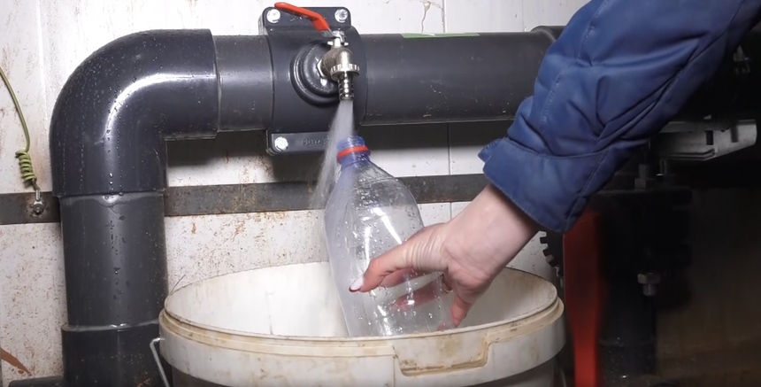 Ржавая вода в кранах: как посёлок под Солнечногорском избавился от лишнего железа