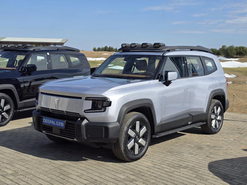 В России начали собирать мощный гибрид Deepal G318 со скидкой от государства