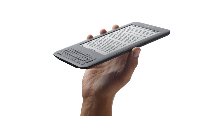 Старые «читалки» Kindle скоро отключат от магазина книг